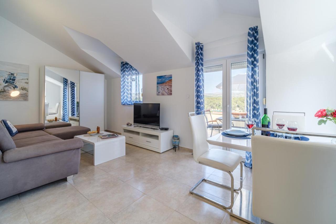 Villa Zdenka Milna  Zewnętrze zdjęcie